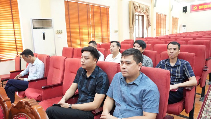 Lãnh đạo, cán bộ chủ chốt xã Dương Hoà tham gia lớp bồi dưỡng nâng cao năng lực, xử lý tình huống thực tiễn đối với với cán bộ cơ sở - Ảnh 3.