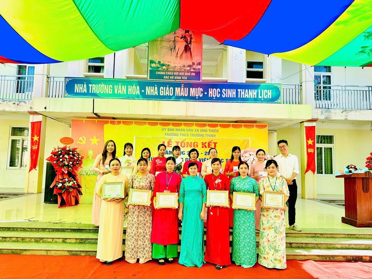 TRƯỜNG THCS TRƯỜNG THỊNH ĐẠT NHIỀU KẾT QUẢ NỔI BẬT TRONG NĂM HỌC 2025–2026- Ảnh 5.