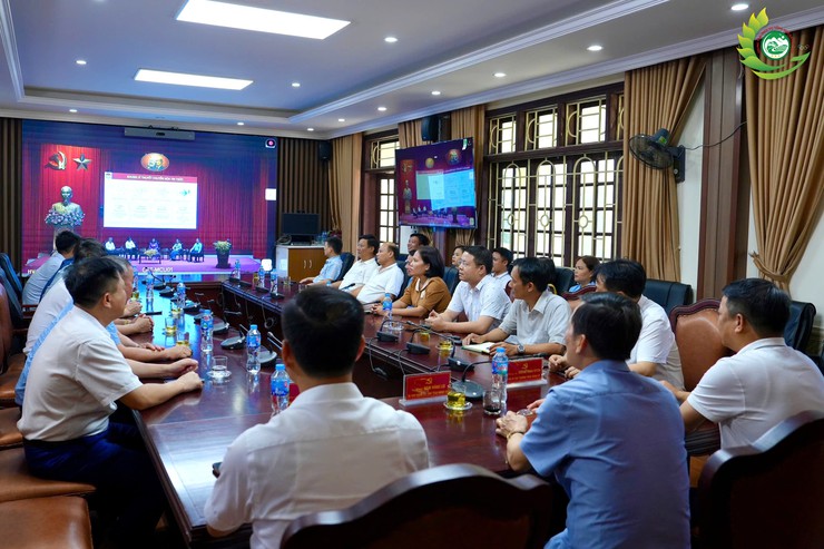 Phú Cát tham gia lớp bồi dưỡng nâng cao năng lực, xử lý tình huống thực tiễn cho đội ngũ cán bộ cơ sở- Ảnh 2.