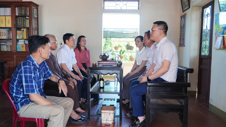 Lãnh đạo xã Đại Xuyên thăm, chúc mừng các cơ sở Phật giáo nhân dịp Đại lễ Phật đản 2026- Ảnh 4.
