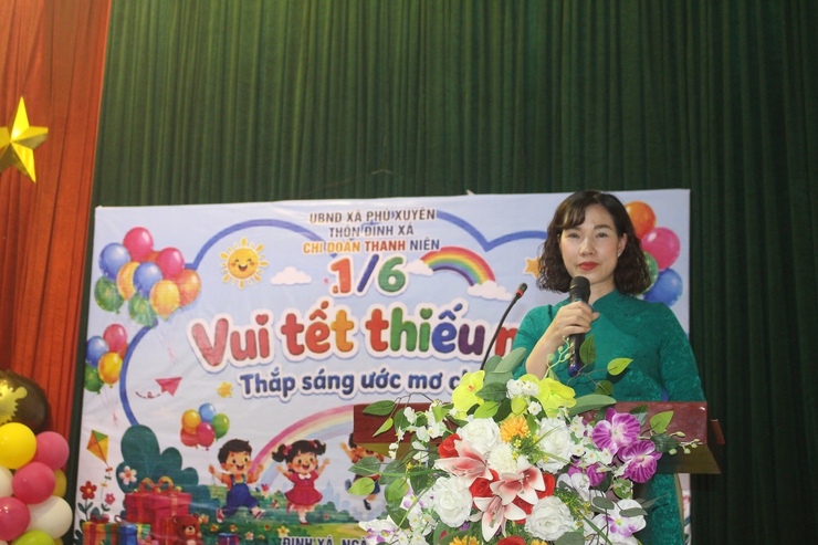 Thôn Đinh Xá tổ chức chuỗi hoạt động “Vui Tết thiếu nhi - Thắp sáng ước mơ cho em”- Ảnh 10.