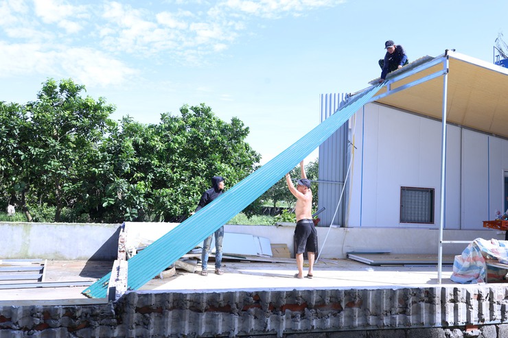 Vân Đình công bố quyết định cưỡng chế buộc thực hiện biện pháp khắc phục hậu quả vi phạm đất đai- Ảnh 2.