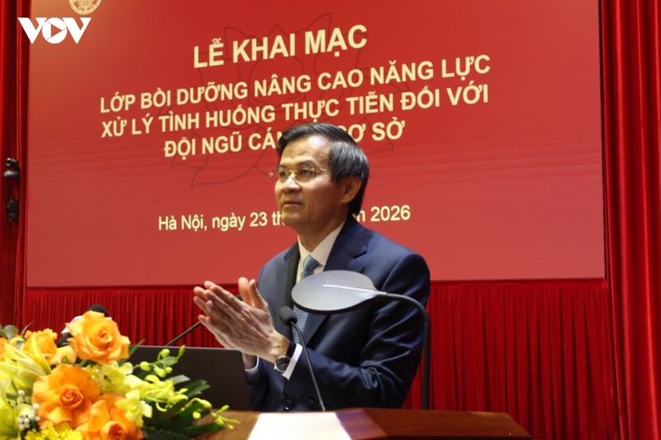 Chuyên Mỹ tham dự hội nghị trực tuyến toàn quốc bồi dưỡng nâng cao năng lực xử lý tính huống thực tiễn đối với độ ngũ cán bộ cơ sở- Ảnh 4.