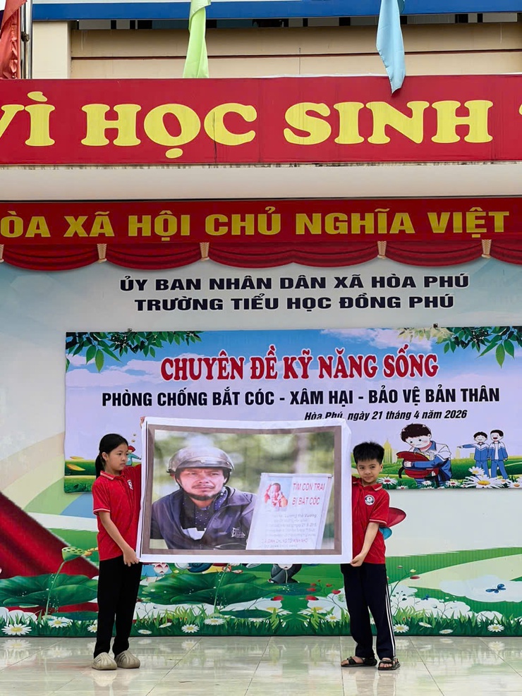 Một số trường học trên địa bàn xã Hòa Phú tổ chức giáo dục kỹ năng sống, phòng chống bắt cóc, xâm hại và bảo vệ bản thân- Ảnh 6.