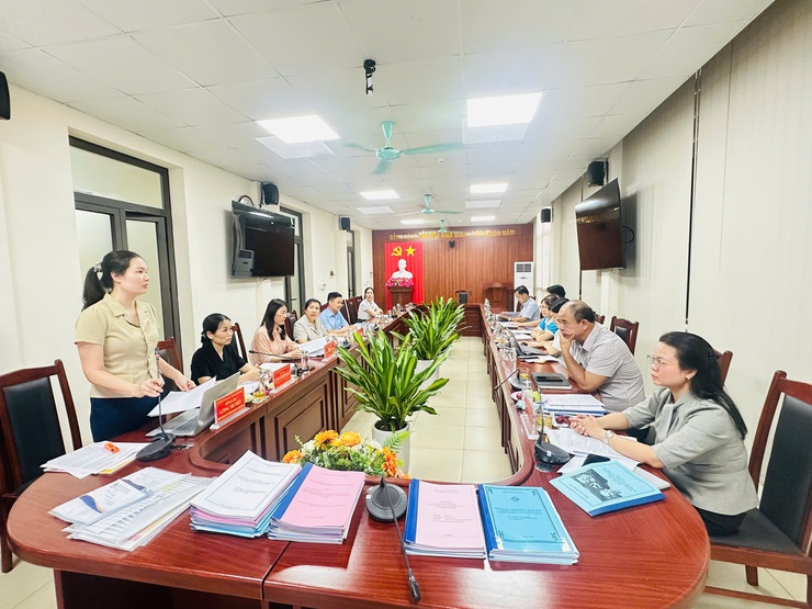ĐẢNG ỦY PHƯỜNG LĨNH NAM TRIỂN KHAI HIỆU QUẢ CUỘC THI CHÍNH LUẬN VỀ BẢO VỆ NỀN TẢNG TƯ TƯỞNG CỦA ĐẢNG NĂM 2026- Ảnh 11.