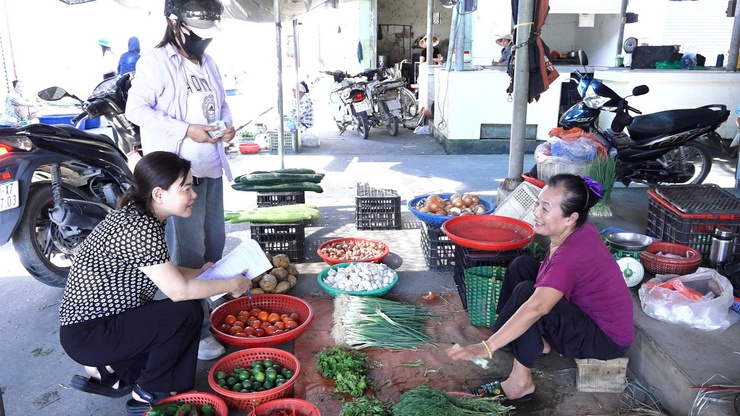 Xã Bình Minh kiểm tra điều kiện hoạt động tại các chợ và điểm kinh doanh tự phát- Ảnh 4.