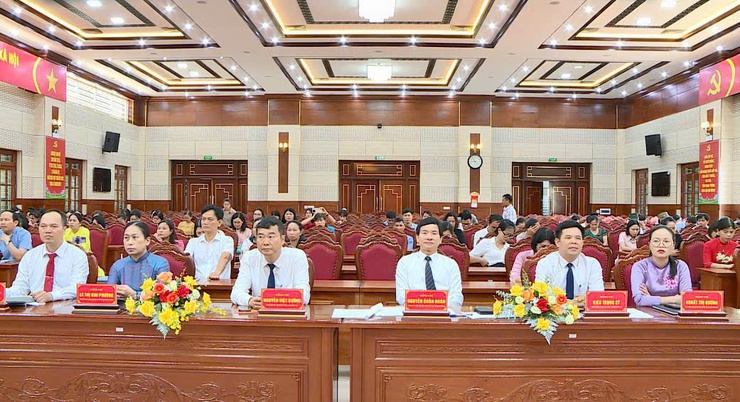 PHÚC THỌ TỔNG KẾT CUỘC THI CHÍNH LUẬN VỀ BẢO VỆ NỀN TẢNG TƯ TƯỞNG CỦA ĐẢNG LẦN THỨ SÁU, NĂM 2026 VÀ HỘI THI BÁO CÁO VIÊN, TUYÊN TRUYỀN VIÊN GIỎI NĂM 2026- Ảnh 3.