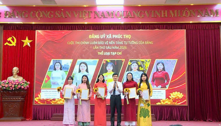 PHÚC THỌ TỔNG KẾT CUỘC THI CHÍNH LUẬN VỀ BẢO VỆ NỀN TẢNG TƯ TƯỞNG CỦA ĐẢNG LẦN THỨ SÁU, NĂM 2026 VÀ HỘI THI BÁO CÁO VIÊN, TUYÊN TRUYỀN VIÊN GIỎI NĂM 2026- Ảnh 5.