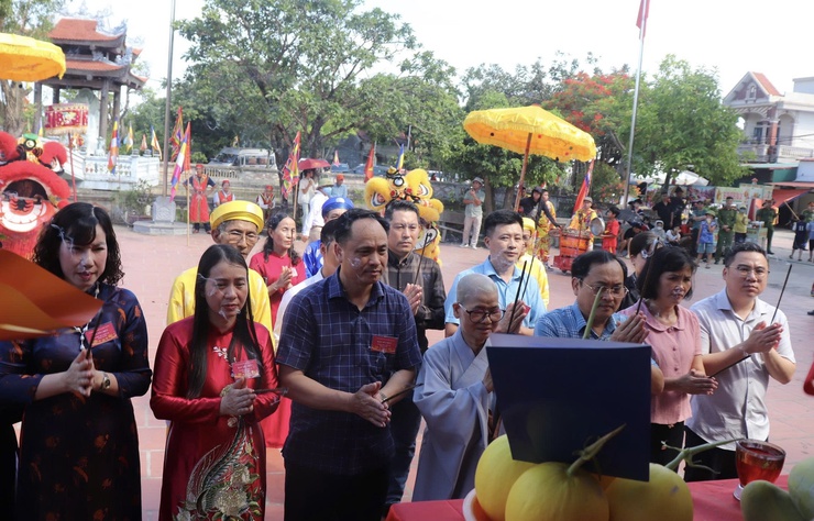 Lễ hội truyền thống Chùa Phổ Am - Đình Cát Bi tiếp nối mạch nguồn văn hóa quê hương- Ảnh 1.