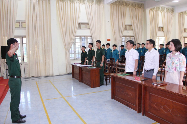 Ban CHQS xã Phú Nghĩa khai mạc huấn luyện lực lượng dân quân cơ động năm 2026- Ảnh 2.
