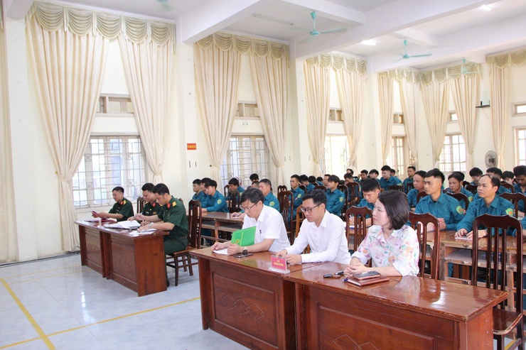 Ban CHQS xã Phú Nghĩa khai mạc huấn luyện lực lượng dân quân cơ động năm 2026- Ảnh 4.