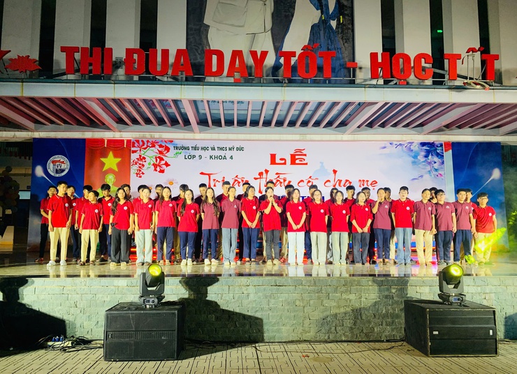 RỰC RỠ VÀ ẤM ÁP: LỄ TRI ÂN VÀ DẠ TIỆC TUỔI 15 ĐẦY ĐONG ĐẦY CẢM XÚC CỦA HỌC SINH KHỐI 9 – TRƯỜNG TH&THCS MỸ ĐỨC- Ảnh 4.