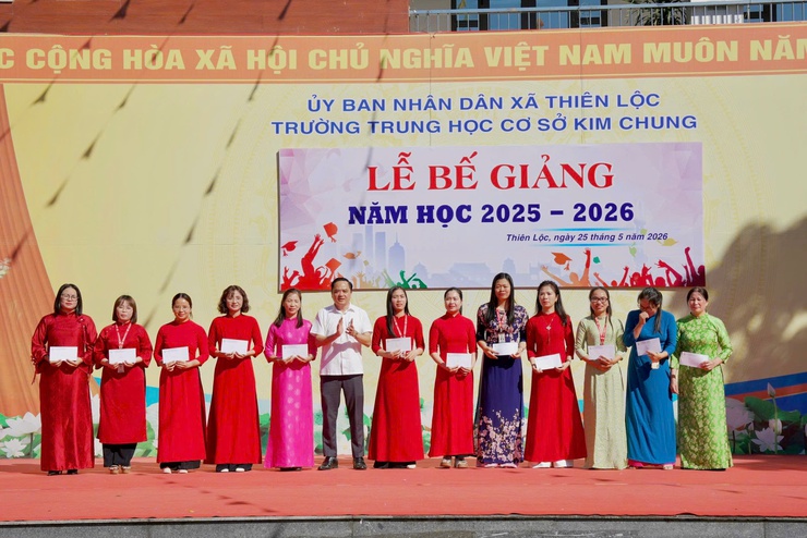Trường THCS Kim Chung tổ chức Lễ bế giảng năm học 2025 – 2026- Ảnh 7.
