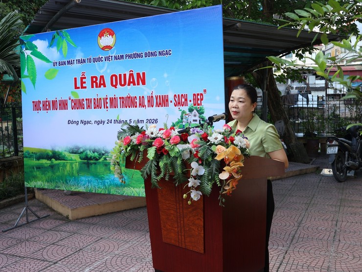 Ra quân thực hiện mô hình “Chung tay bảo vệ môi trường Ao, hồ xanh - sạch - đẹp” trên địa bàn phường Đông Ngạc- Ảnh 2.