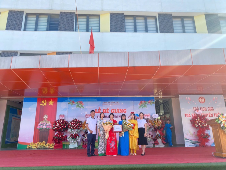 Trường THCS Kim Nỗ tổ chức Lễ bế giảng năm học 2025 – 2026- Ảnh 7.