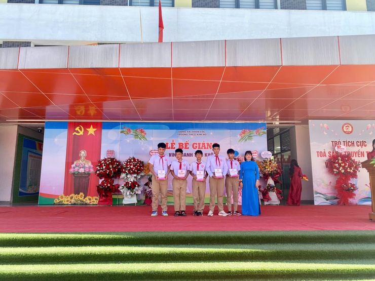 Trường THCS Kim Nỗ tổ chức Lễ bế giảng năm học 2025 – 2026- Ảnh 5.