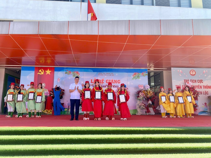 Trường THCS Kim Nỗ tổ chức Lễ bế giảng năm học 2025 – 2026- Ảnh 4.