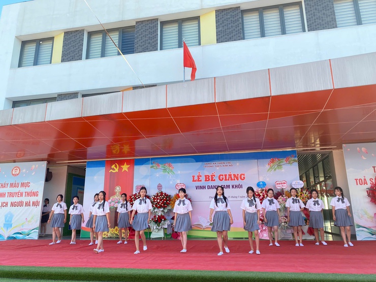 Trường THCS Kim Nỗ tổ chức Lễ bế giảng năm học 2025 – 2026- Ảnh 2.