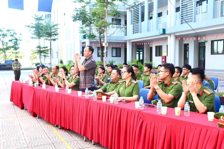Tăng cường kỹ năng phòng, chống lừa đảo và bắt cóc trực tuyến cho học sinh- Ảnh 2.