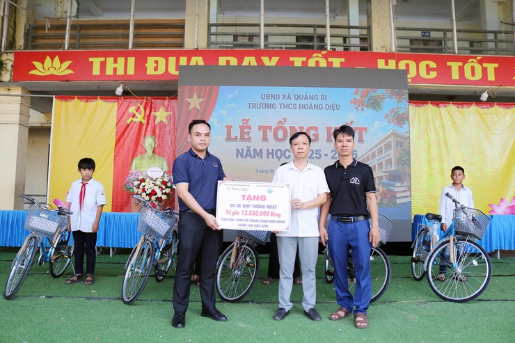 Trường THCS Hoàng Diệu tổng kết năm học 2025-2026 gắn với Ngày hội STEM lần thứ 4- Ảnh 2.
