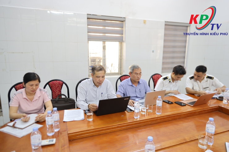 UBND XÃ KIỀU PHÚ LÀM VIỆC VỚI ĐOÀN KIỂM TRA SỐ 03 VỀ CÔNG TÁC QUẢN LÝ GIẾT MỔ, VẬN CHUYỂN, KINH DOANH ĐỘNG VẬT VÀ SẢN PHẨM ĐỘNG VẬT- Ảnh 2.