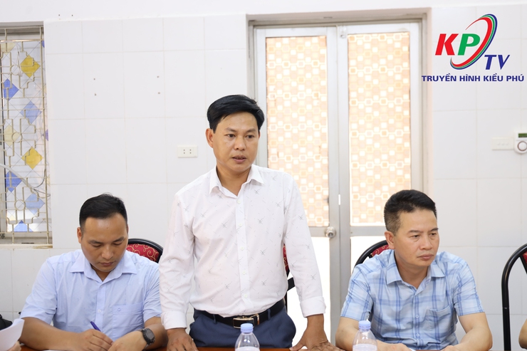 UBND XÃ KIỀU PHÚ LÀM VIỆC VỚI ĐOÀN KIỂM TRA SỐ 03 VỀ CÔNG TÁC QUẢN LÝ GIẾT MỔ, VẬN CHUYỂN, KINH DOANH ĐỘNG VẬT VÀ SẢN PHẨM ĐỘNG VẬT- Ảnh 5.