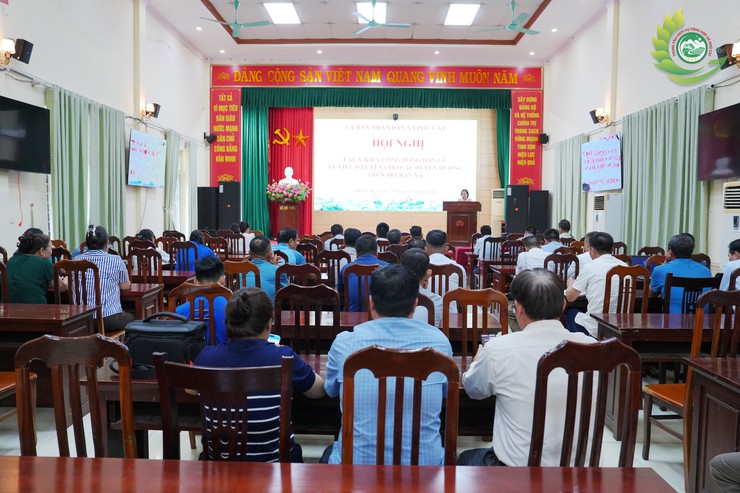UBND xã Phú Cát tổ chức hội nghị lấy ý kiến cộng đồng dân cư về đặt tên các tuyến đường trên địa bàn- Ảnh 1.