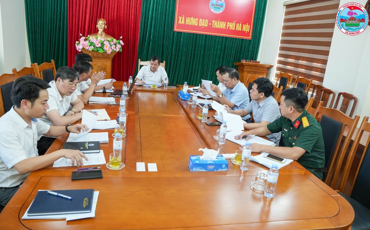 XÃ HƯNG ĐẠO TỔ CHỨC HỘI NGHỊ XÉT KHEN THƯỞNG VÀ ĐỀ NGHỊ TẶNG KỶ NIỆM CHƯƠNG "VÌ SỰ NGHIỆP XÂY DỰNG, BẢO VỆ VÀ PHÁT TRIỂN THỦ ĐÔ HÀ NỘI"- Ảnh 1.