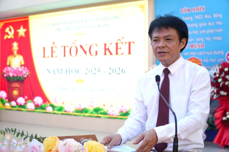 Lễ tổng kết năm học 2025-2026 và lễ tri ân, trưởng thành cho học sinh khối 9 của thầy và trò trường THCS Hữu Bằng- Ảnh 5.