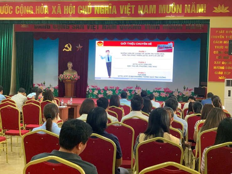 Bồi dưỡng nâng cao năng lực xử lý tình huống thực tiễn cho cán bộ cơ sở- Ảnh 1.