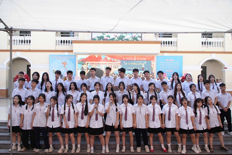 Lễ tổng kết năm học 2025-2026 và lễ tri ân, trưởng thành cho học sinh khối 9 của thầy và trò trường THCS Hữu Bằng- Ảnh 10.