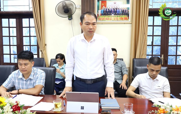 UBND xã Phú Cát làm việc với Phòng Kinh tế về công tác giải quyết thủ tục hành chính lĩnh vực đất đai- Ảnh 2.