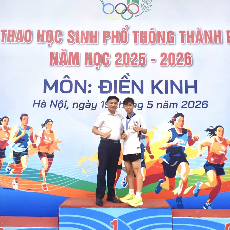 HỌC SINH TRƯỜNG THCS LIÊN MẠC XUẤT SẮC ĐẠT THÀNH TÍCH CAO TẠI GIẢI ĐIỀN KINH HỌC SINH CẤP THÀNH PHỐ- Ảnh 2.