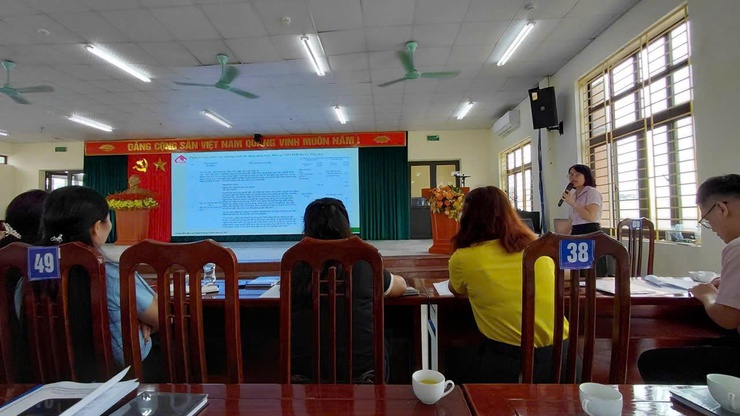 Phòng giao dịch NHCSXH Ba Vì tổ chức tập huấn nghiệp vụ cho các Hội đoàn thể nhận ủy thác trên địa bàn- Ảnh 2.