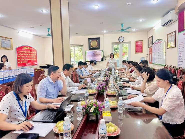 Hội đồng nhân dân phường Long Biên giám sát công tác quản lý nhà nước và tổ chức hoạt động giáo dục tại Trường Mầm non Thạch Bàn- Ảnh 1.