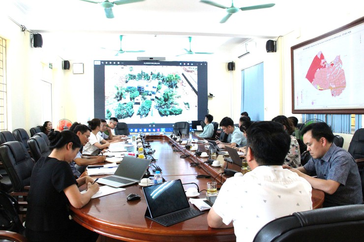 Hòa Lạc tiếp tục tuyên truyền, vận động, tháo gỡ vướng mắc tại Dự án Đại lộ Thăng Long- Ảnh 2.
