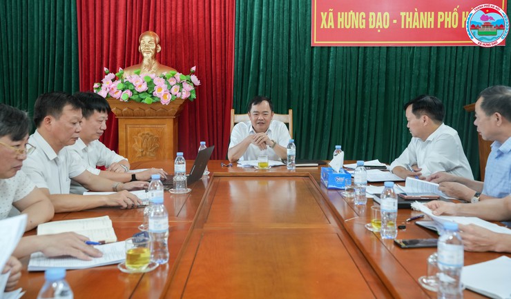 XÃ HƯNG ĐẠO TỔ CHỨC HỘI NGHỊ XÉT KHEN THƯỞNG VÀ ĐỀ NGHỊ TẶNG KỶ NIỆM CHƯƠNG "VÌ SỰ NGHIỆP XÂY DỰNG, BẢO VỆ VÀ PHÁT TRIỂN THỦ ĐÔ HÀ NỘI"- Ảnh 2.