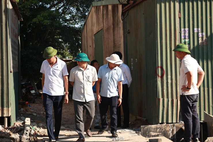 Huy động toàn lực tháo gỡ vướng mắc mặt bằng dự án tỉnh lộ 429B- Ảnh 1.
