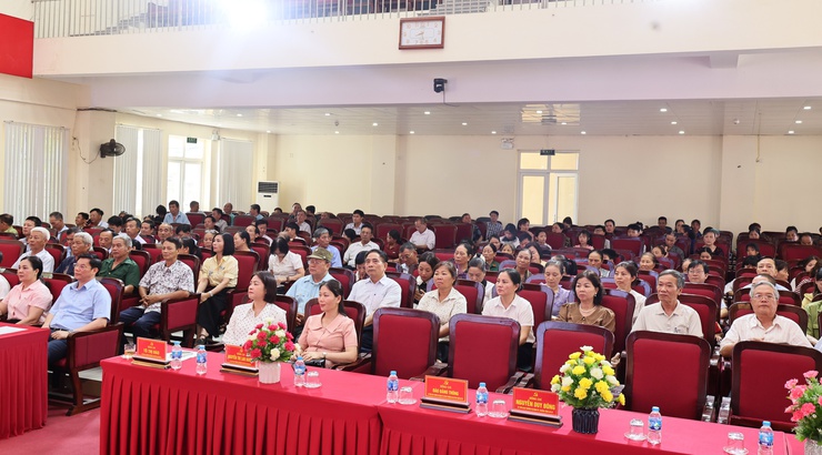 Quảng Bị công bố quyết định chuyển giao 2 hội do Đảng, Nhà nước giao nhiệm vụ về trực thuộc Ủy ban MTTQ Việt Nam xã- Ảnh 2.