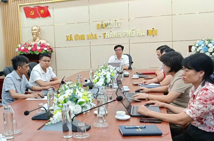 ĐẢNG UỶ XÃ ỨNG HÒA TỔ CHỨC TIẾP SÓNG HỘI NGHỊ BÁO CÁO VIÊN CƠ SỞ NĂM 2026.- Ảnh 1.