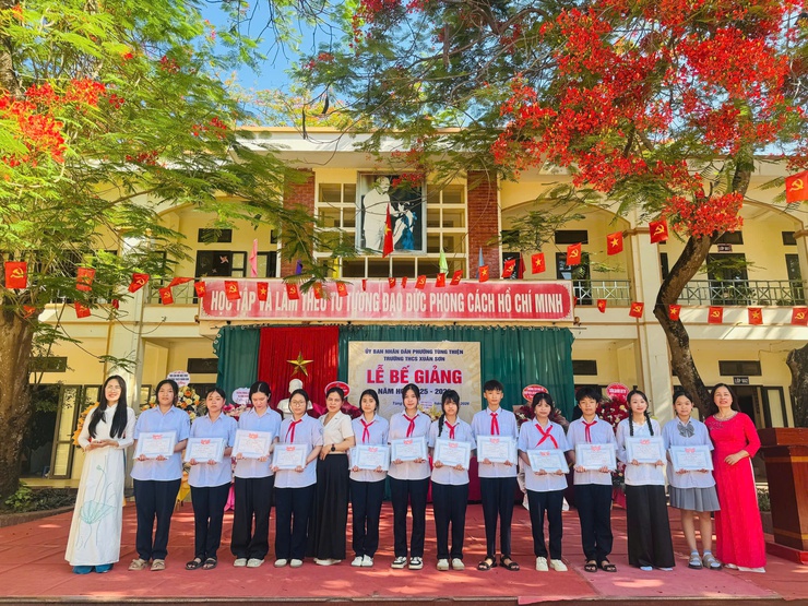 Các trường học trên địa bàn phường Tùng Thiện tưng bừng bế giảng năm học 2025 – 2026- Ảnh 3.