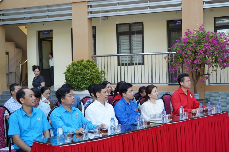 Phường Chương Mỹ tổ chức tập huấn kỹ năng sơ cấp cứu, phòng chống tai nạn thương tích và đuối nước cho thanh thiếu nhi hè 2026- Ảnh 2.