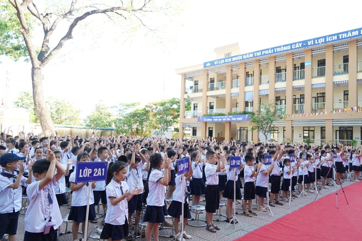 Phường Chương Mỹ tổ chức tập huấn kỹ năng sơ cấp cứu, phòng chống tai nạn thương tích và đuối nước cho thanh thiếu nhi hè 2026- Ảnh 3.