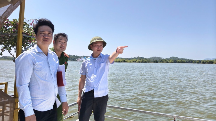 Đoài Phương đảm bảo an toàn mặt nước hồ Đồng Mô- Ảnh 1.