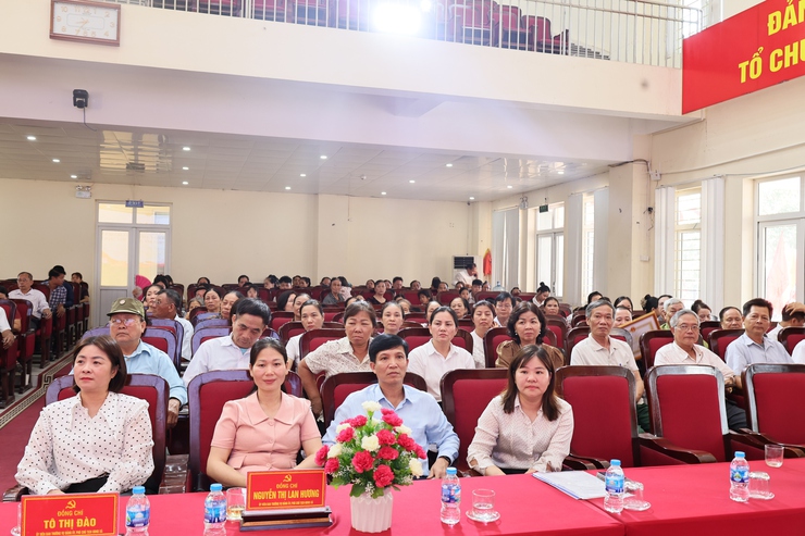 Ủy ban MTTQ Việt Nam xã Quảng Bị: Tổng kết cuộc vận động Quỹ “Vì biển, đảo Việt Nam” năm 2026; trao tặng xe đạp cho học sinh có hoàn cảnh khó khăn- Ảnh 2.