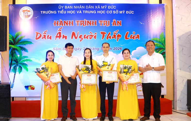 Trường TH & THCS Mỹ Đức: Chuyến hành trình dấu ấn người thắp lửa- Ảnh 12.