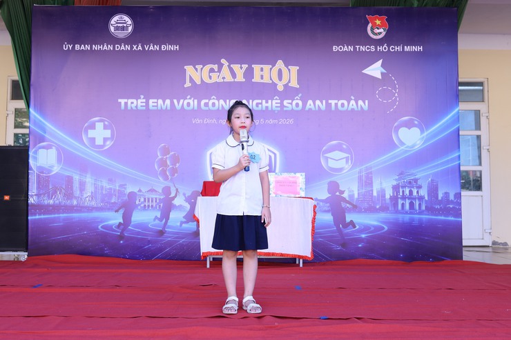 NGÀY HỘI “TRẺ EM VỚI CÔNG NGHỆ SỐ AN TOÀN”- Ảnh 4.