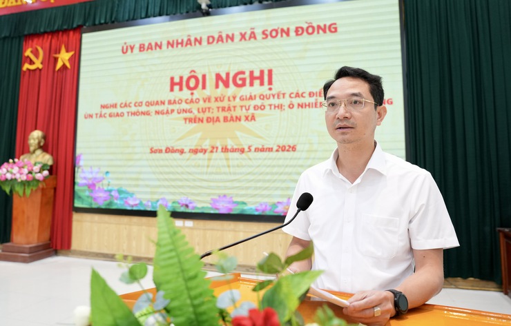 UBND xã Sơn Đồng nghe báo cáo kết quả xử lý các điểm nghẽn trên địa bàn xã- Ảnh 5.