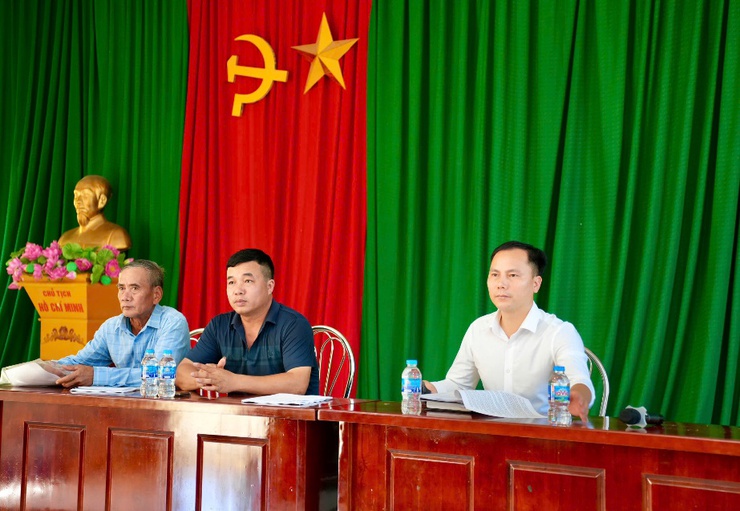 HỘI NGHỊ TUYÊN TRUYỀN, PHỔ BIẾN CHÍNH SÁCH BỒI THƯỜNG, HỖ TRỢ GPMB DỰ ÁN CẢI TẠO, NÂNG CẤP TUYẾN ĐƯỜNG 35 TRÊN ĐỊA BÀN XÃ- Ảnh 4.
