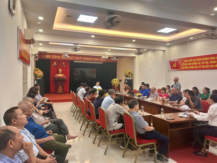 PHƯỜNG CỬA NAM TỔ CHỨC HỘI NGHỊ GIAO BAN THÁNG 5/2026 VỀ GIẢI QUYẾT 05 ĐIỂM NGHẼN TRÊN ĐỊA BÀN- Ảnh 3.